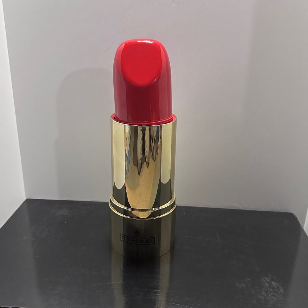 Piper-Heidsiek Lipstick Cooler Champagne Chiller. Large Wine Cooler.